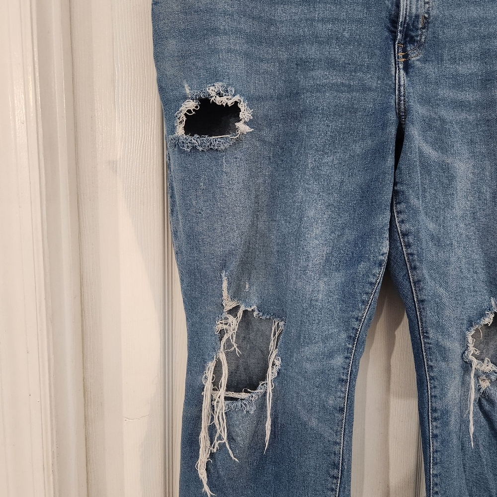 Old Navy Light Blue O.G. Straight Jeans - Picture 2 of 7